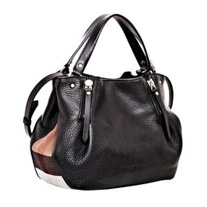 SOLD. Small Maidstone Burberry purse